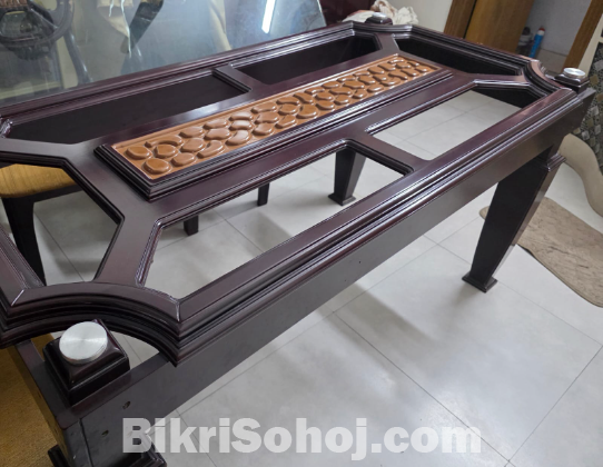 স্টাইলিশ কাস্টমাইজড কাঠের ডাইনিং টেবিল সেট